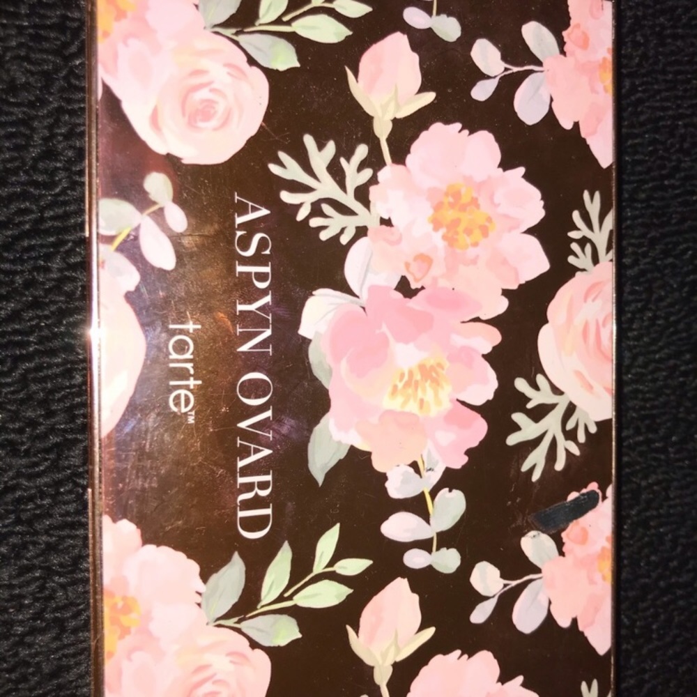 Aspyn ovary palette tarts